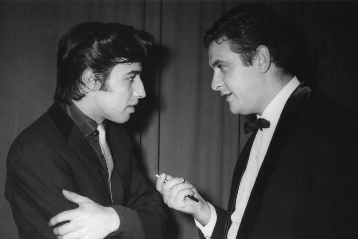 Héctor Larrea y su amistad con Sandro, en un libro entrañable