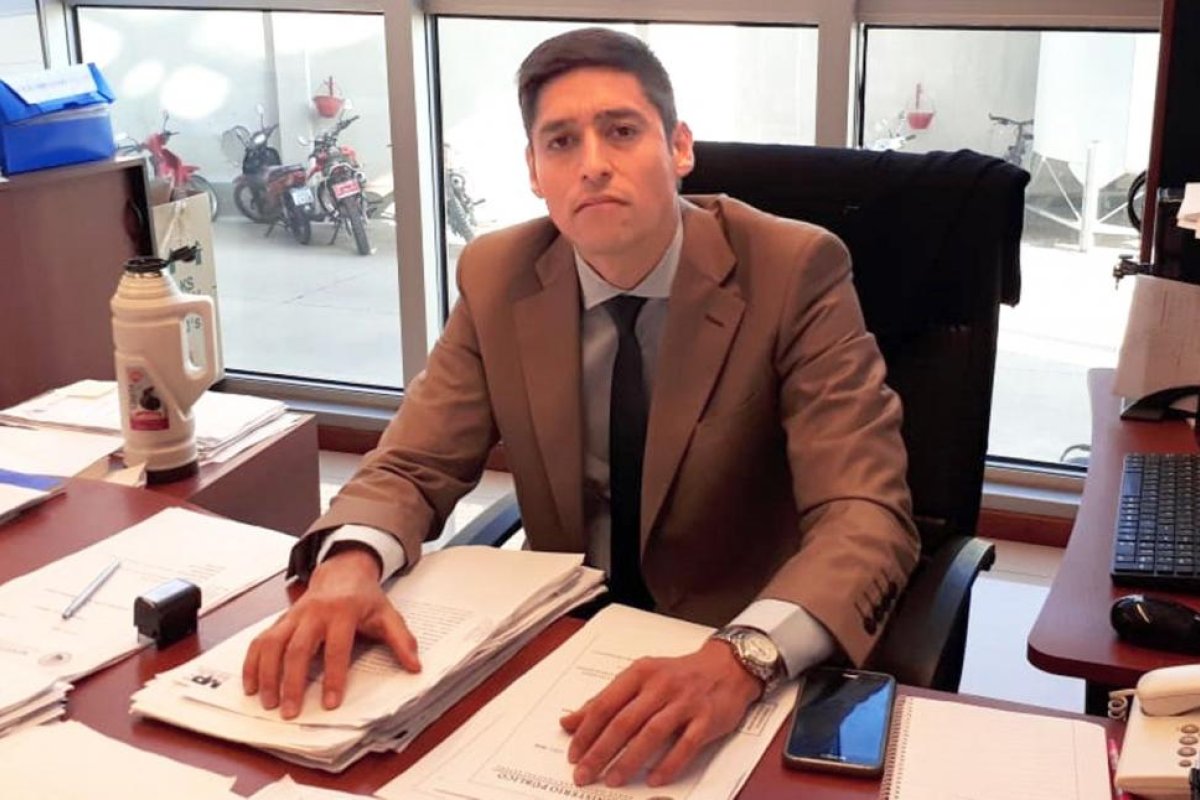 Taquello: Duro traspié para sujeto acusado de manosear, violar y amenazar a su hija