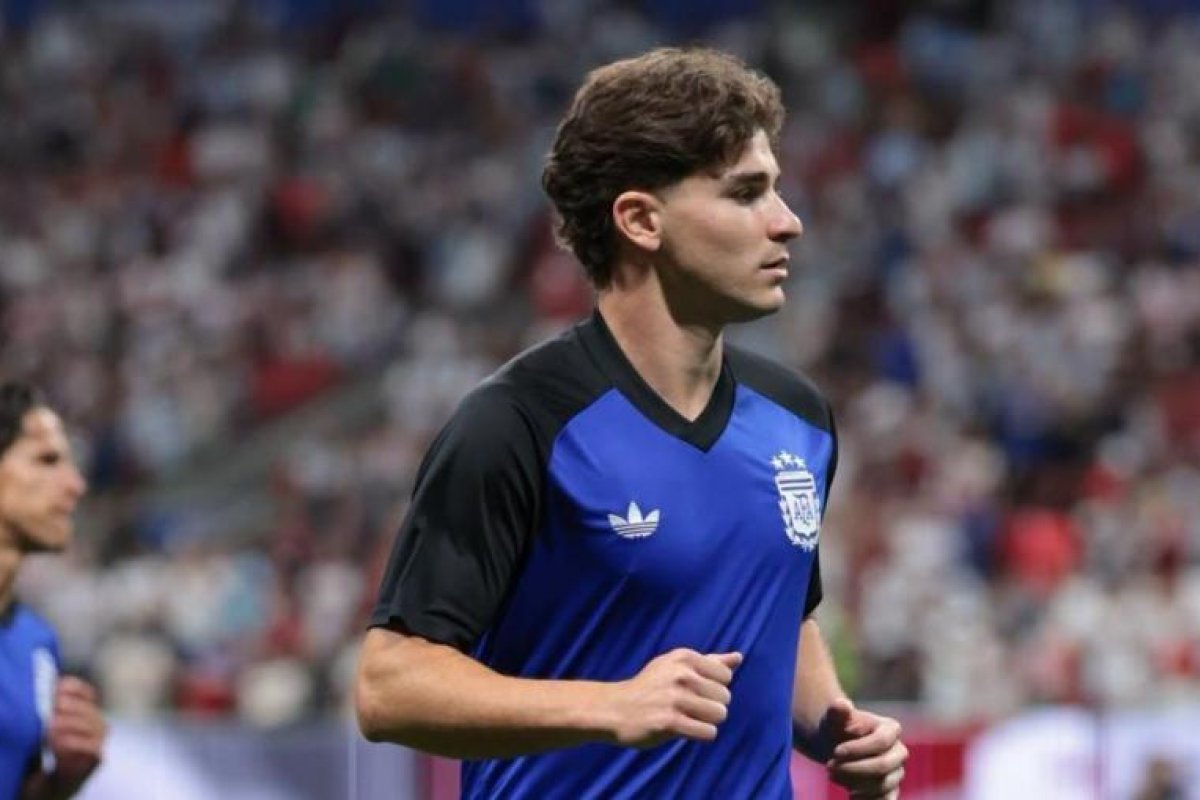 Atlético de Madrid descarta la transferencia de Julián Álvarez al Barcelona