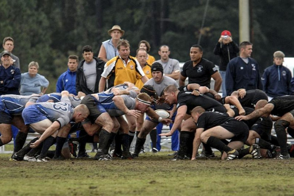 Polémica en el rugby local por la vuelta con un scrum simulado