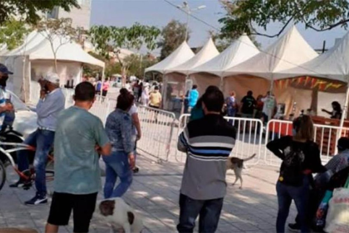 Primera feria itinerante en Las Termas de Río Hondo