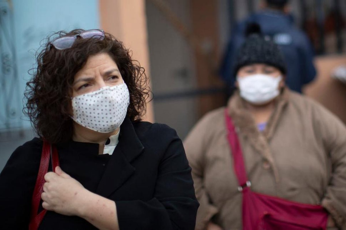 Coronavirus: desde el Gobierno afirman que la vacuna rusa es "segura y eficaz para mayores de 60" años