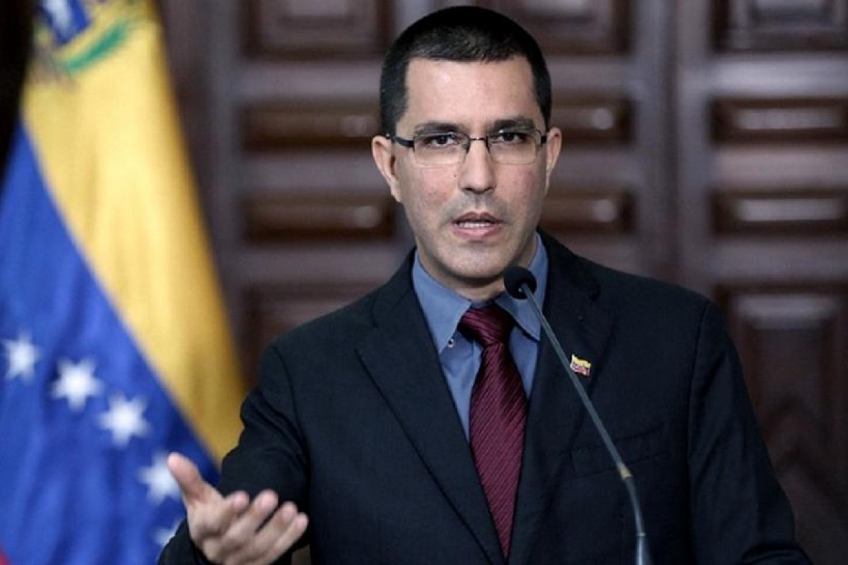 Arreaza recibió a una diplomática que busca una salida a la crisis política entre Venezuela y España