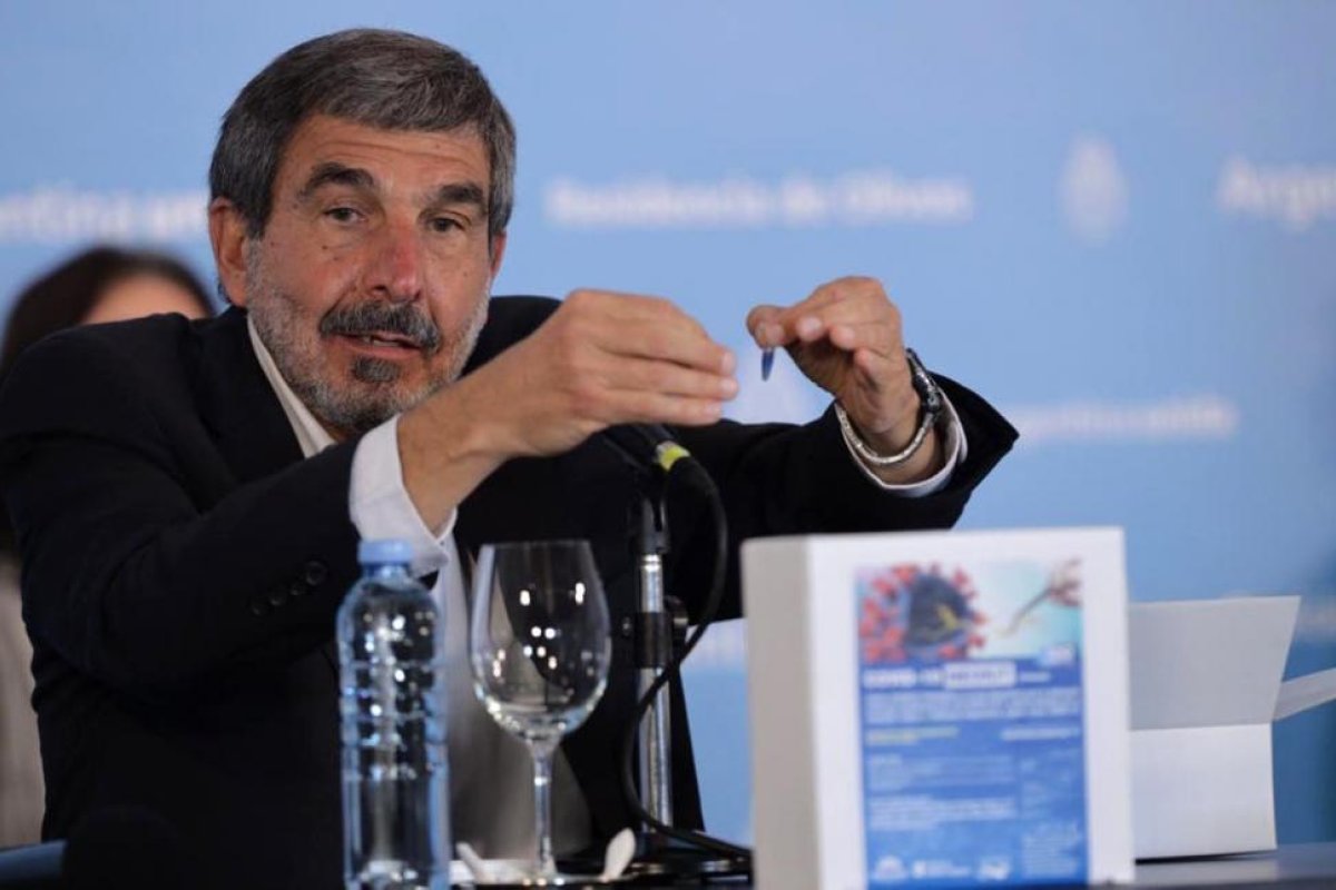 El ministro de Ciencia, Roberto Salvarezza, duro con Mauricio Macri: "Es irresponsable y poco inteligente lo que dice"