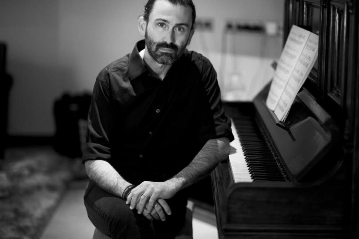 De Bebo y Cigala a Delfina Cheb. Javier Limón, un arquitecto de los sonidos