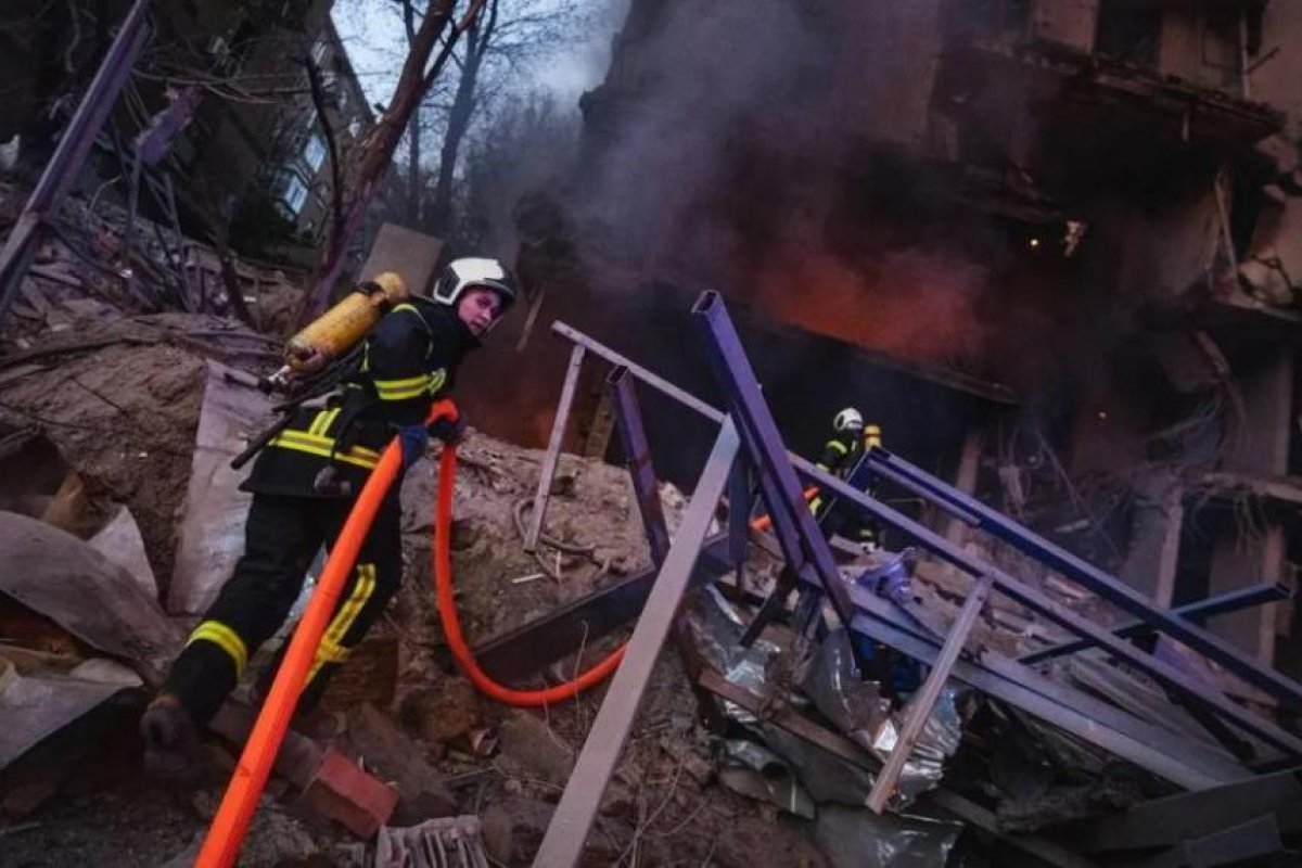 Rusia bombardeó Kiev, destruyó una fábrica de misiles y mató a una periodista