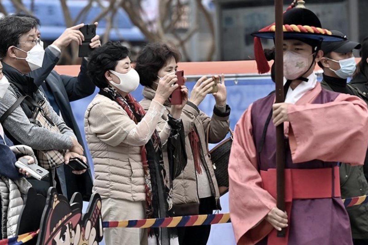 Corea del Sur cierra más escuelas en su punto más crítico de la pandemia