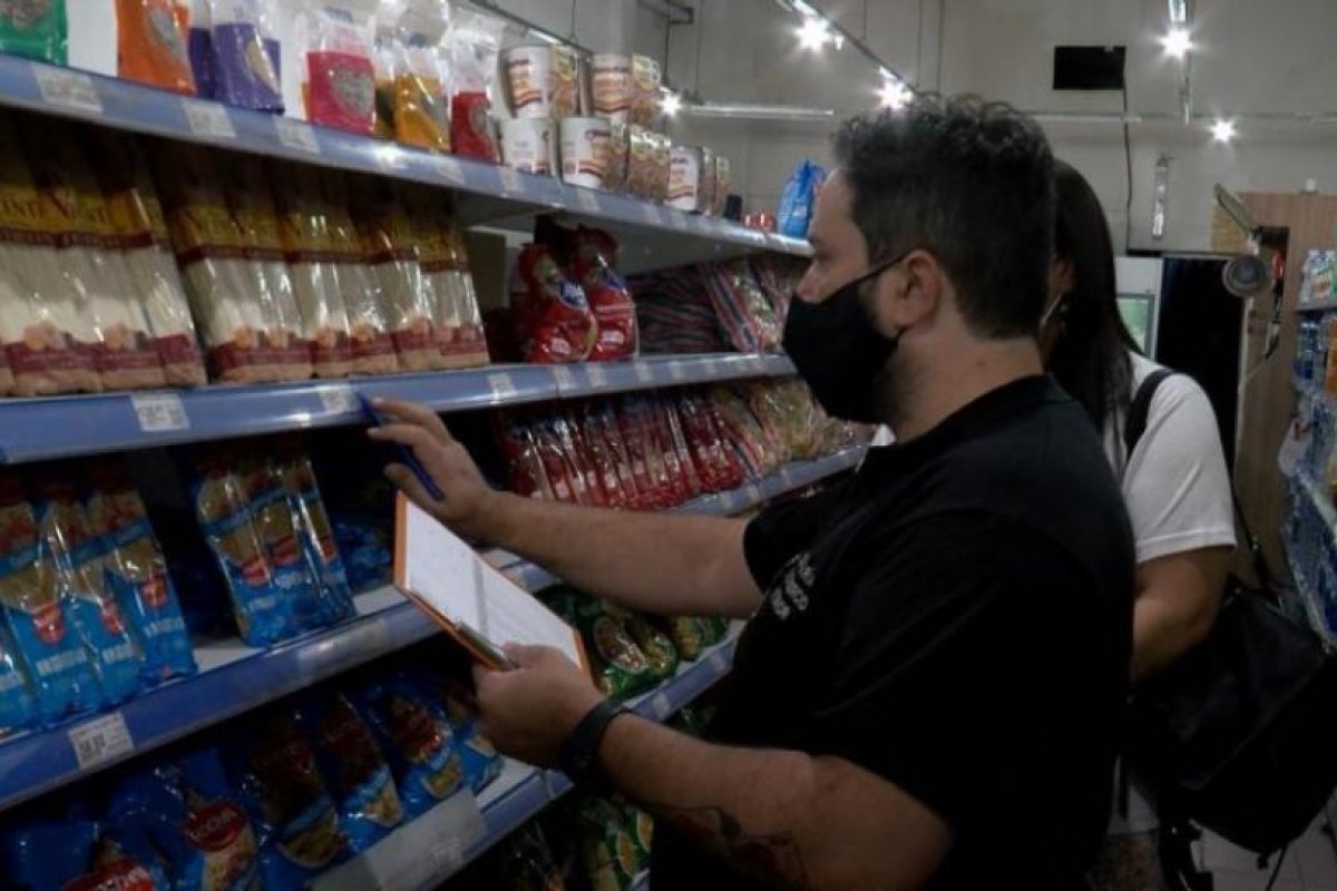 El Gobierno creó un registro para que grandes empresas informen precios, stocks y ventas