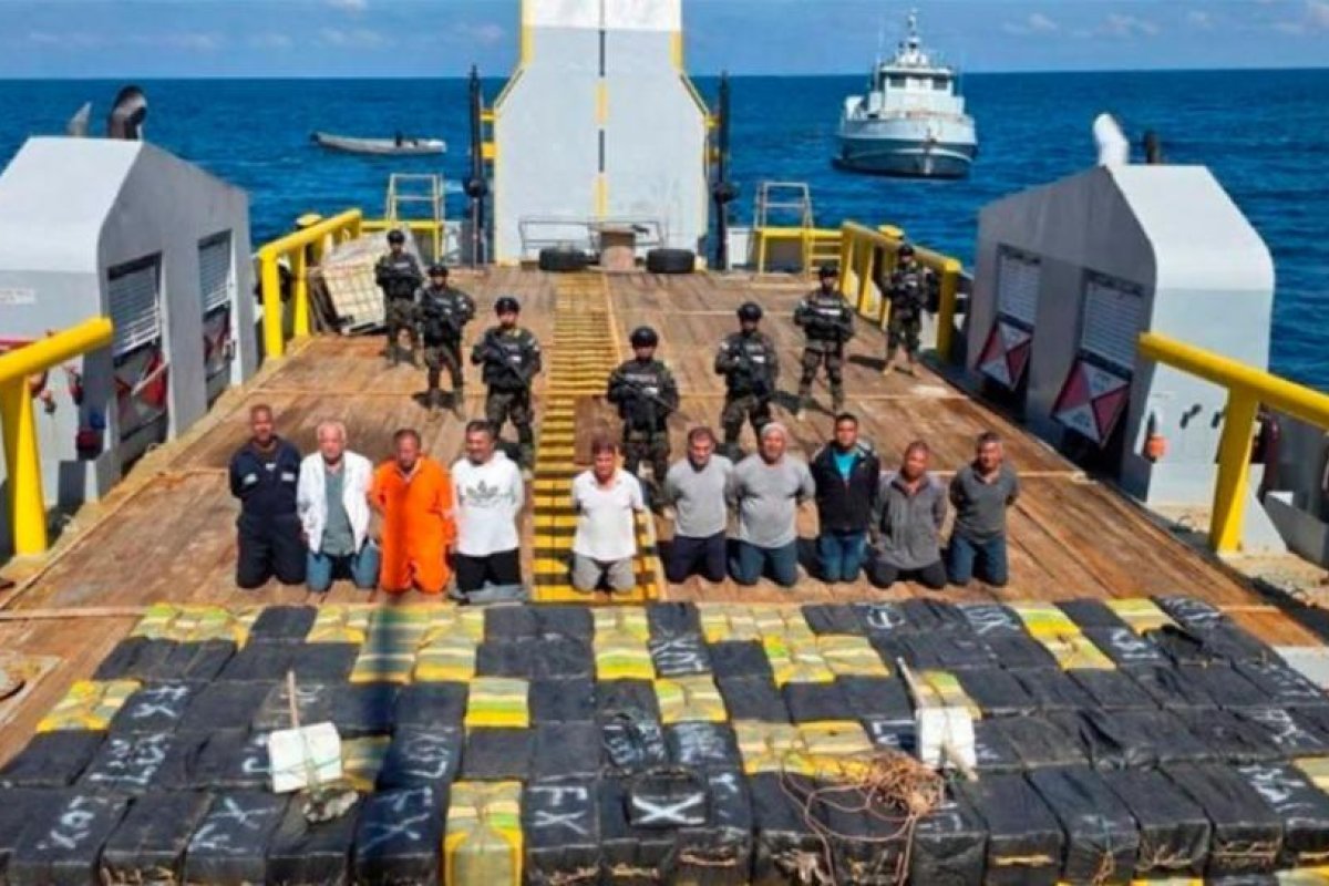 El Salvador: Incautación histórica de 6,6 toneladas de cocaína por Bukele