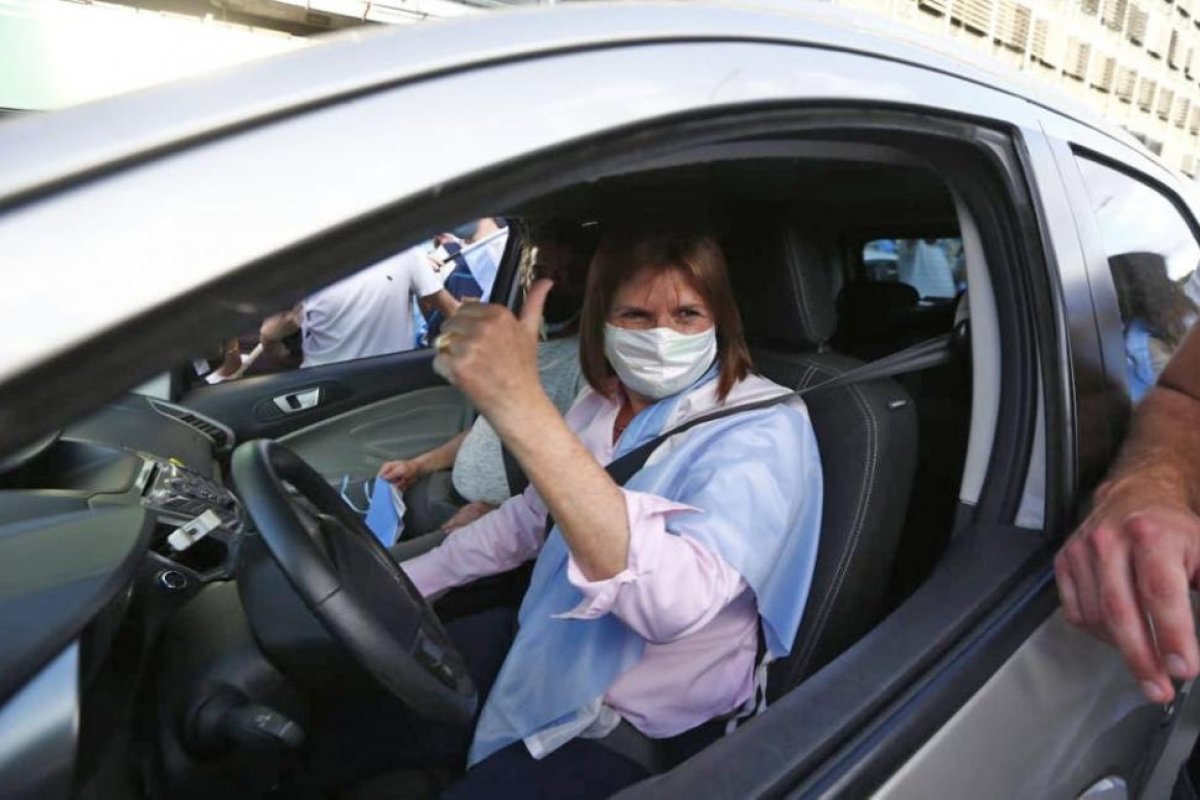 Banderazo del 8N: Patricia Bullrich viajó a Córdoba para sumarse a la marcha contra el Gobierno