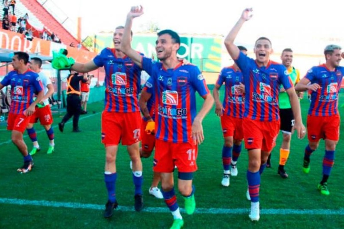 Güemes: Celebrando el Quinto Aniversario de su Ascenso a la Primera Nacional