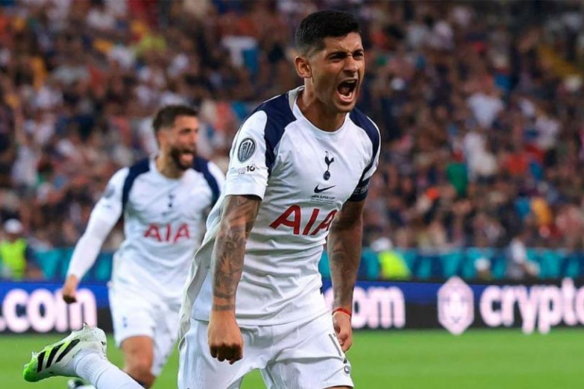 Tottenham y West Ham se enfrentan en Wembley en la Premier League