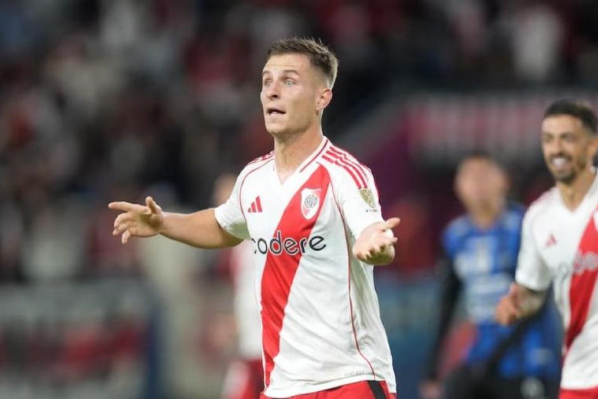 River Plate formaliza adquisición de Giuliano Galoppo y cede a dos futbolistas