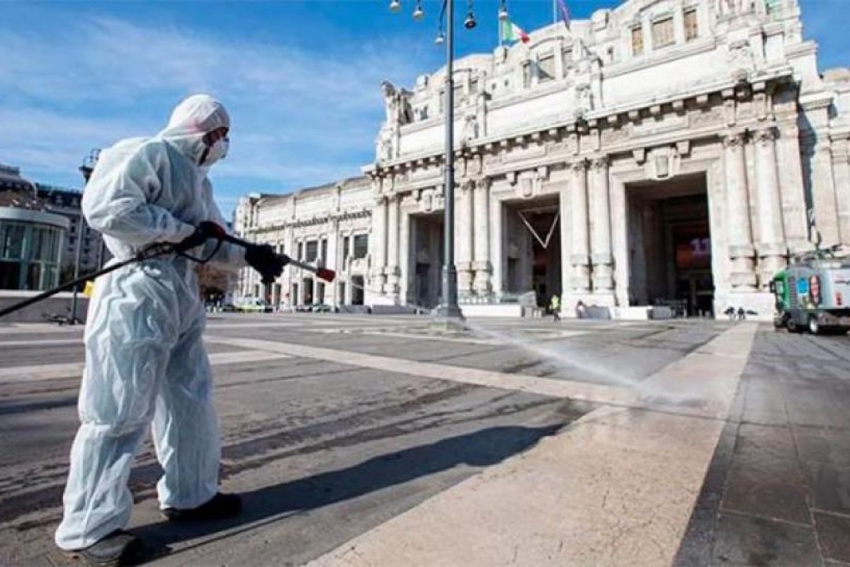 Italia prohíbe las salidas nocturnas en Roma, Milán y Nápoles
