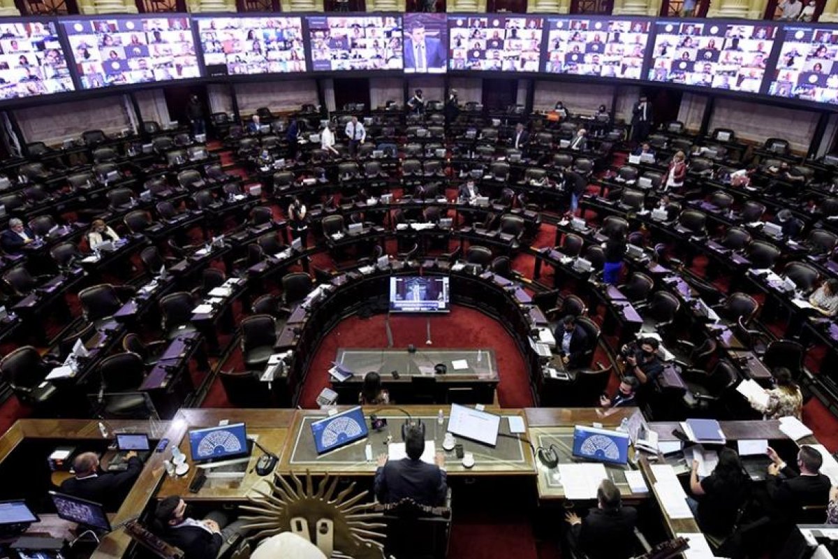 Comenzó la sesión para tratar el Presupuesto 2021 y el aporte solidario extraordinario