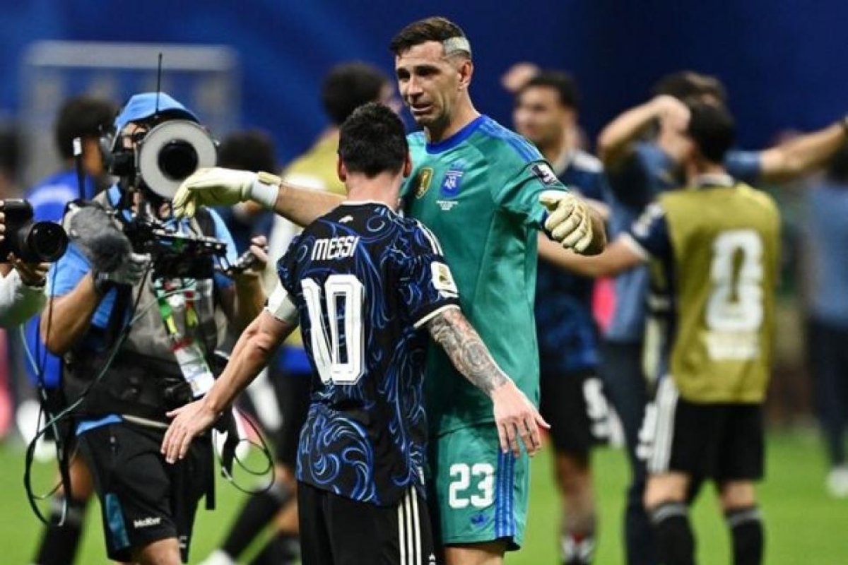 Dibu Martínez anuncia su posible despedida de la Selección Argentina tras el Mundial 2026
