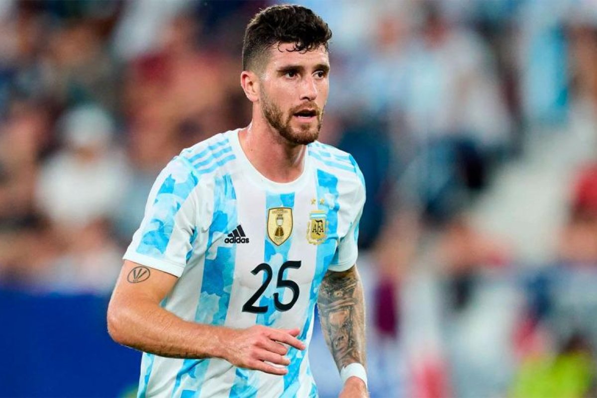 Marcos Senesi en la mira del Atlético de Madrid para la próxima temporada