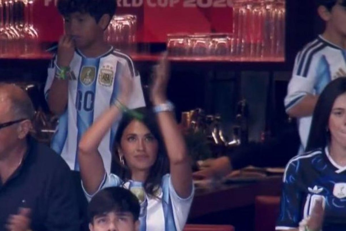 Antonela Roccuzzo muestra su ansiedad durante la clasificación de Argentina