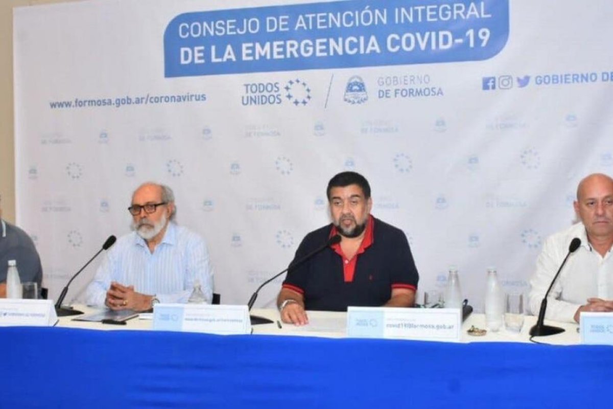 Formosa: el gobierno habló del bloqueo a LA NACION, y comparó a Gildo Insfrán con Napoleón, Julio César y Moisés