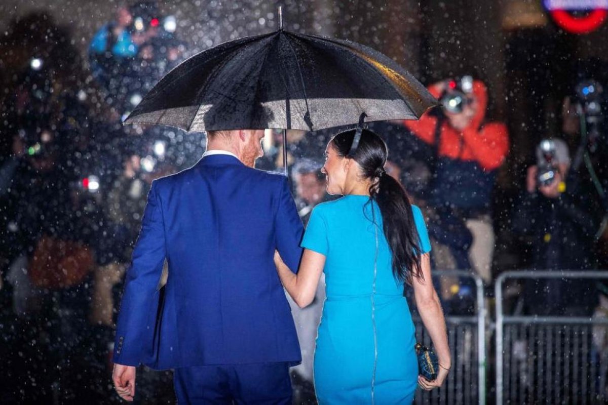 Meghan Markle y el príncipe Harry planean viajar a Reino Unido para renegociar su lugar en la corona