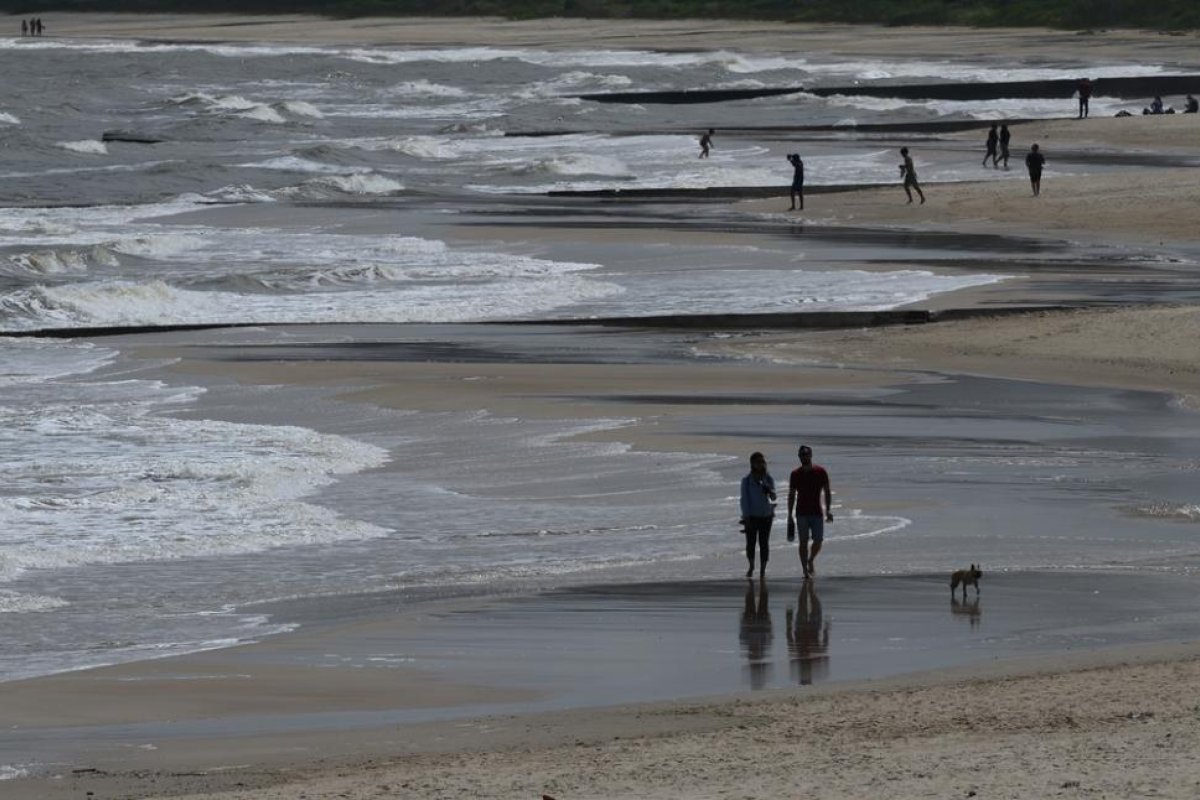 Coronavirus: los uruguayos desafían las recomendaciones con fiestas y reuniones