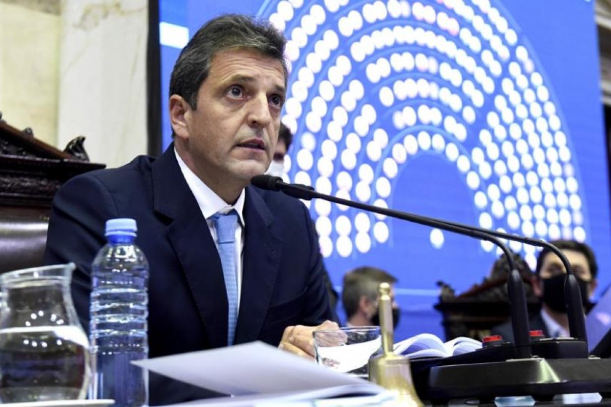 Massa sobre Ameri, tras el escándalo: "Lo volvería a echar una y mil veces"