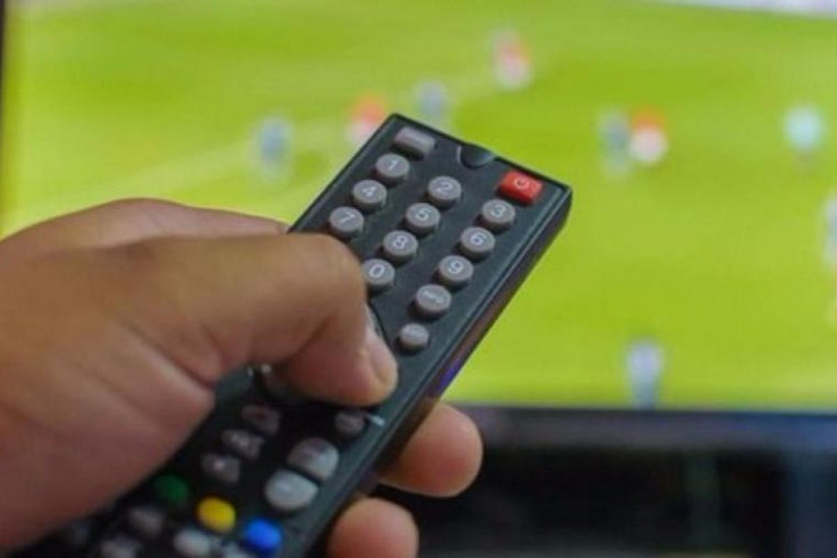 Agenda Deportiva del 4 de Mayo: Competiciones y Horarios Clave