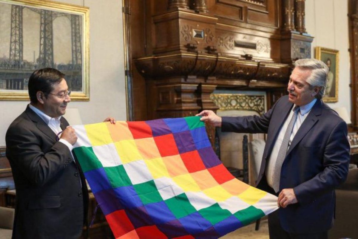 Alberto Fernández felicitó a Arce: "Es un acto de justicia ante la agresión que sufrió el pueblo boliviano"