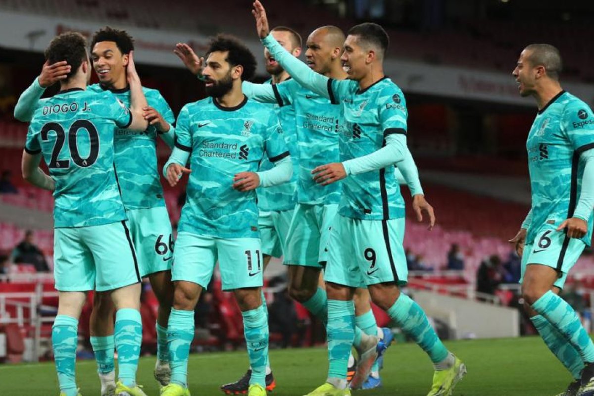 El dueño del Liverpool se disculpa con los fanes del club por la situación en torno a la creación de la Superliga