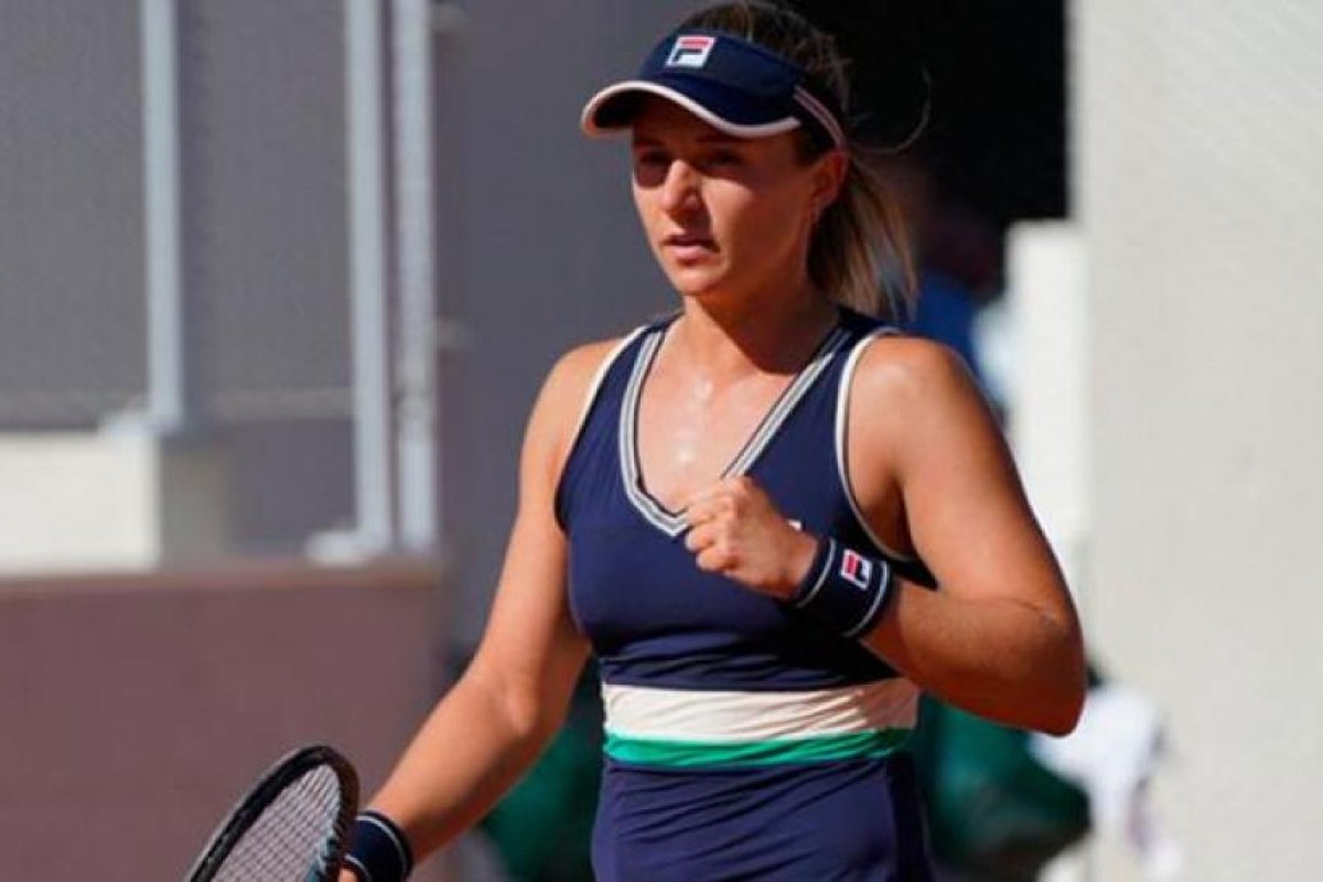 Nadia Podoroska sigue imparable y se metió en octavos de Roland Garros