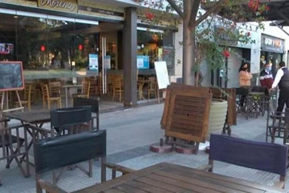 Amplían horarios de bares y restaurantes en Catamarca