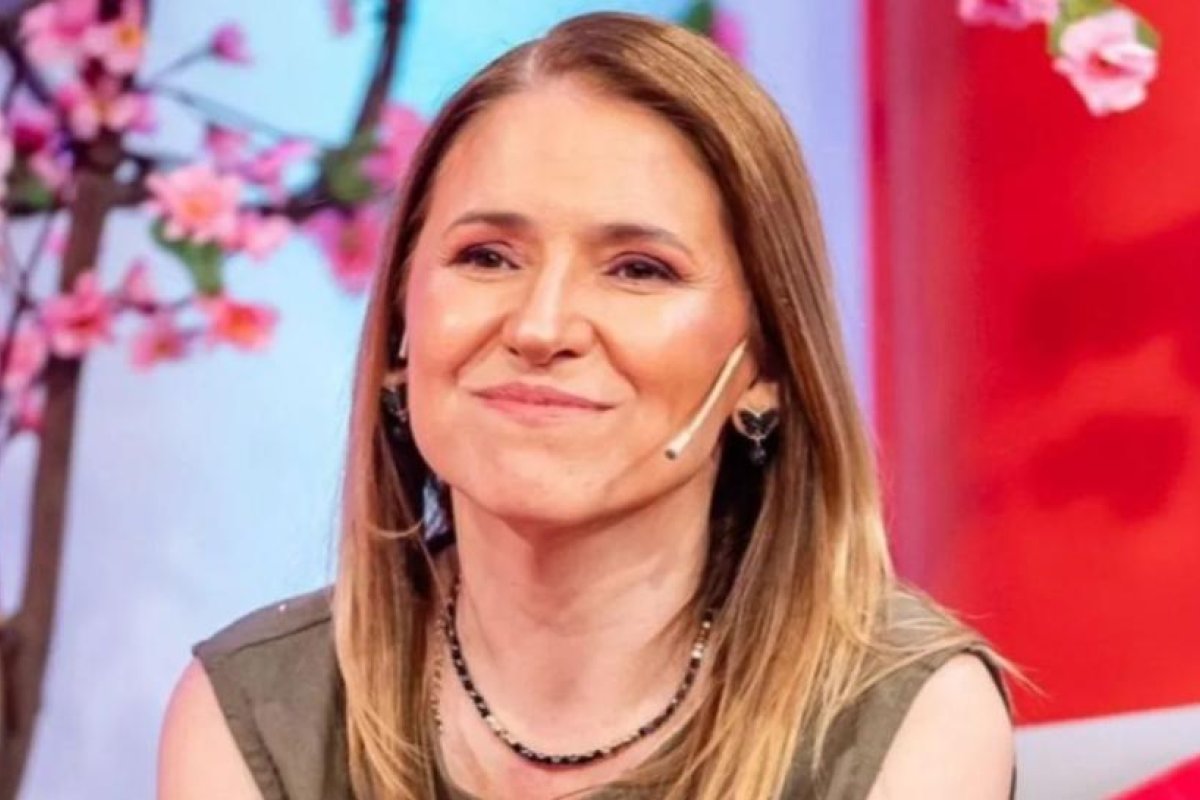 Fernanda Iglesias considera cirugía para retirar prótesis mamarias tras molestias