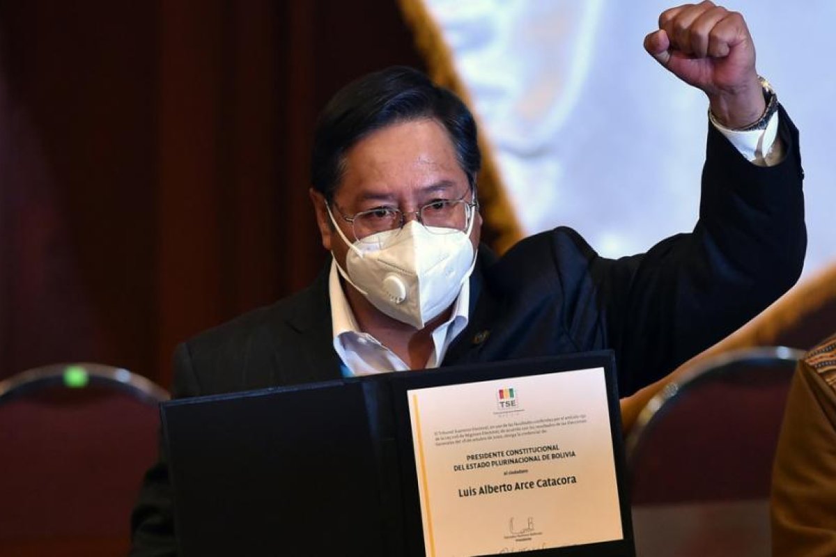 Luis Arce asume la Presidencia de Bolivia a un año del golpe de Estado contra Evo Morales