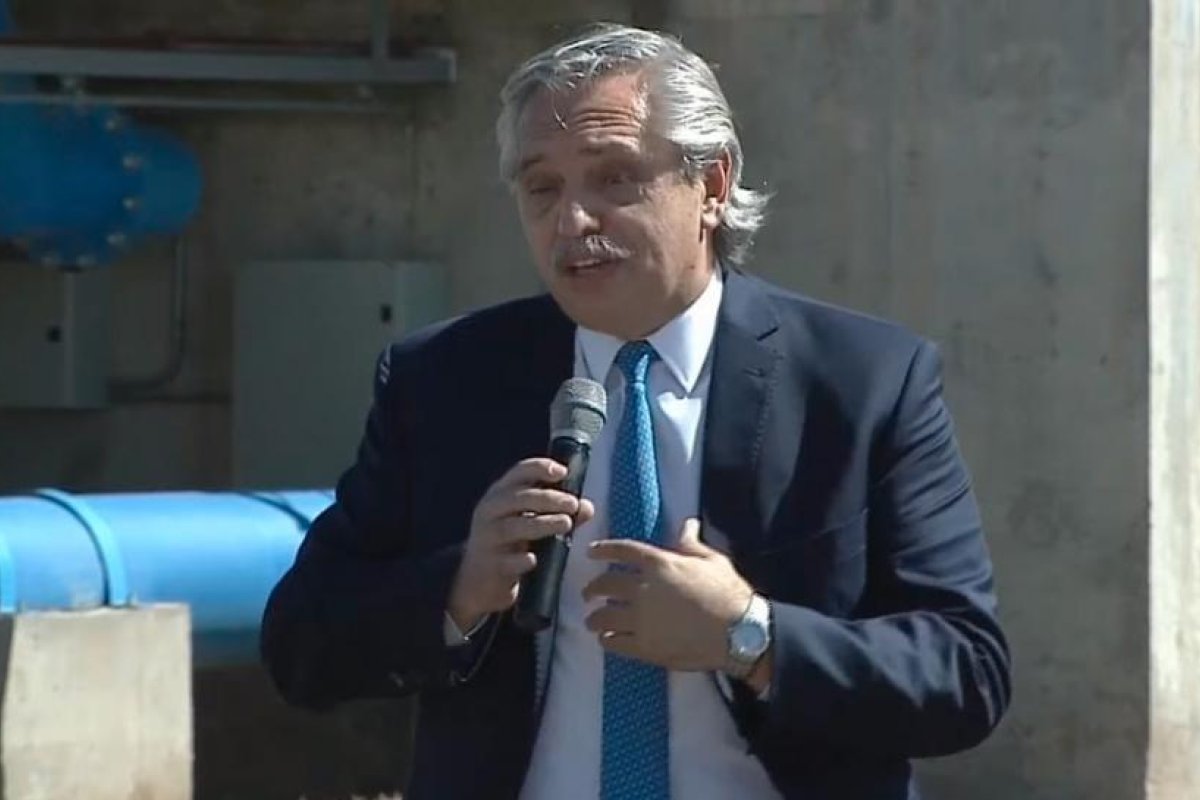 El Presidente visitará un centro de vacunación en Pilar