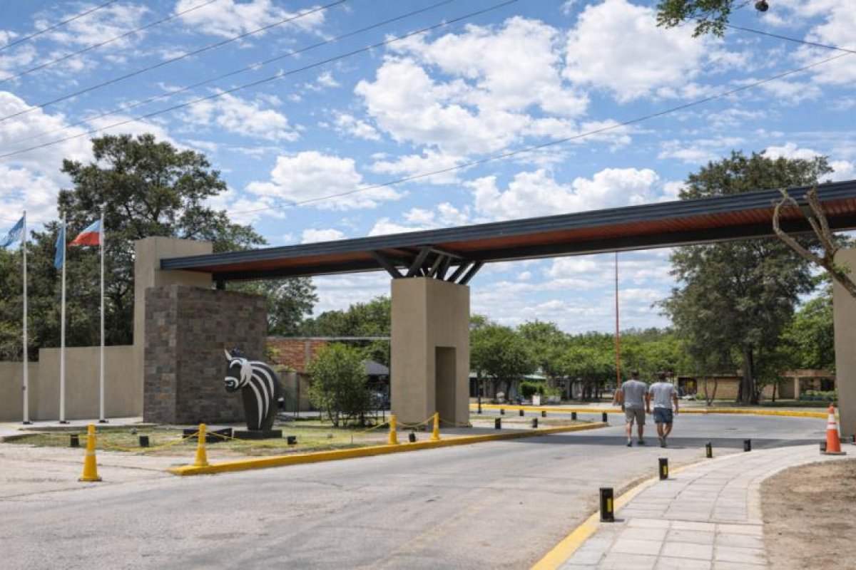 Añatuya se prepara para una jornada lluviosa: clima cambiante para hoy Martes 7 de abril de 2026