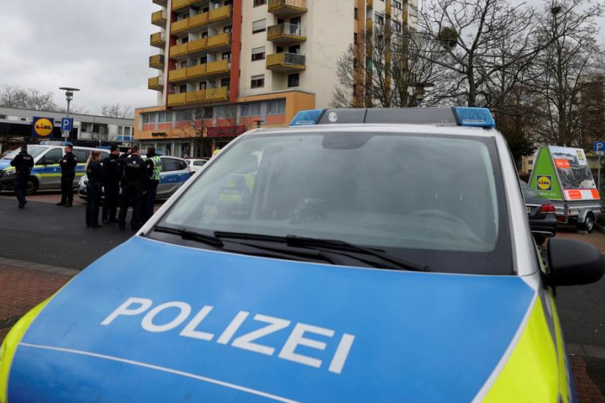 Arrestan en Alemania a un maestro por matar y comerse a un hombre al que conoció a través de una web de citas para homosexuales