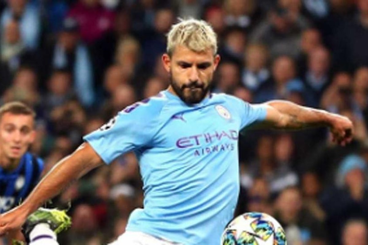 Independiente llamó a Agüero pero "por ahora" no volverá al club de Avellaneda