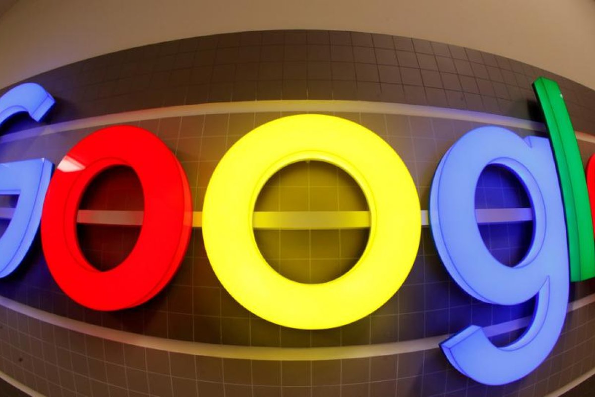 Google acaba con el vacío legal que permite a Netflix, Spotify o Tinder eludir el pago de comisiones