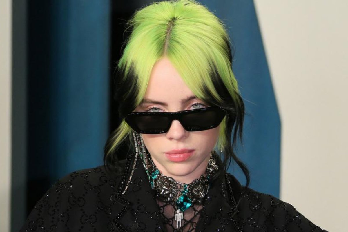 Billie Eilish confiesa sentir un miedo que le "hace querer saltar de un acantilado"