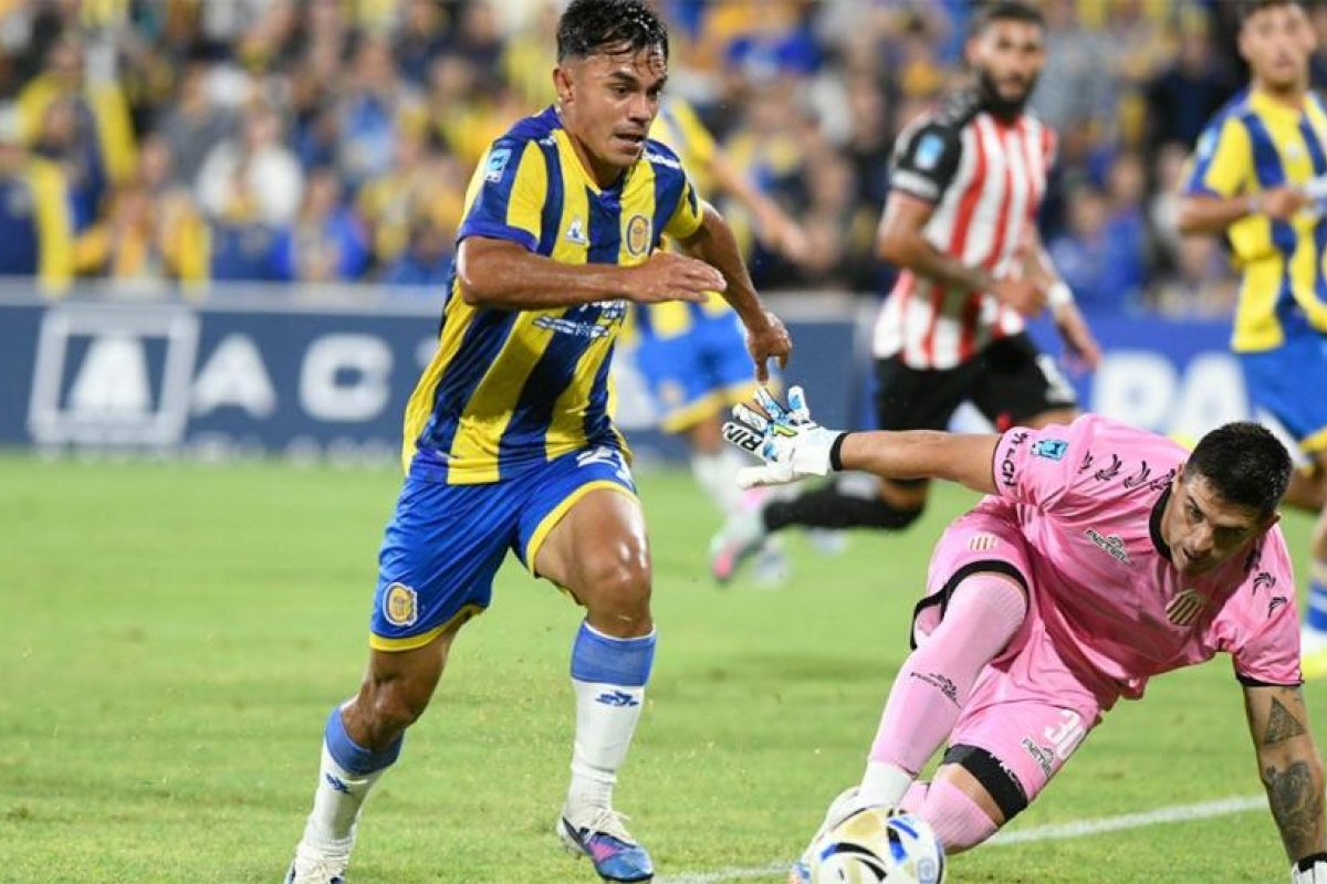 Rosario Central triunfa ante Barracas con brillante actuación de Di María