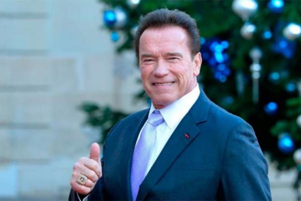 Operaron del corazón a Arnold Schwarzenegger