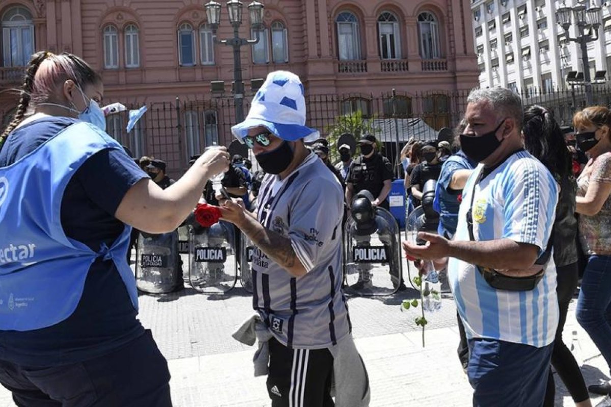 Cómo es el operativo del Ministerio de Salud en la despedida a Diego Maradona