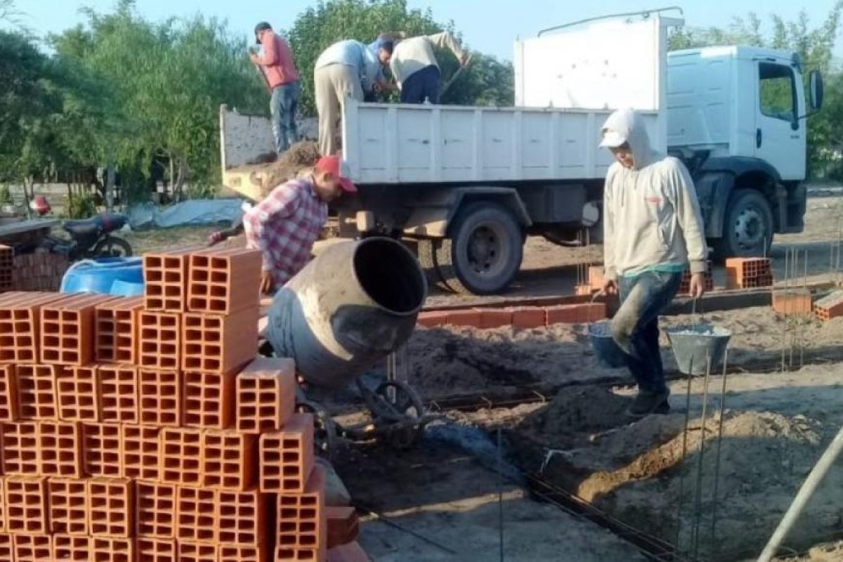 Tres Cruces: construcción de viviendas sociales