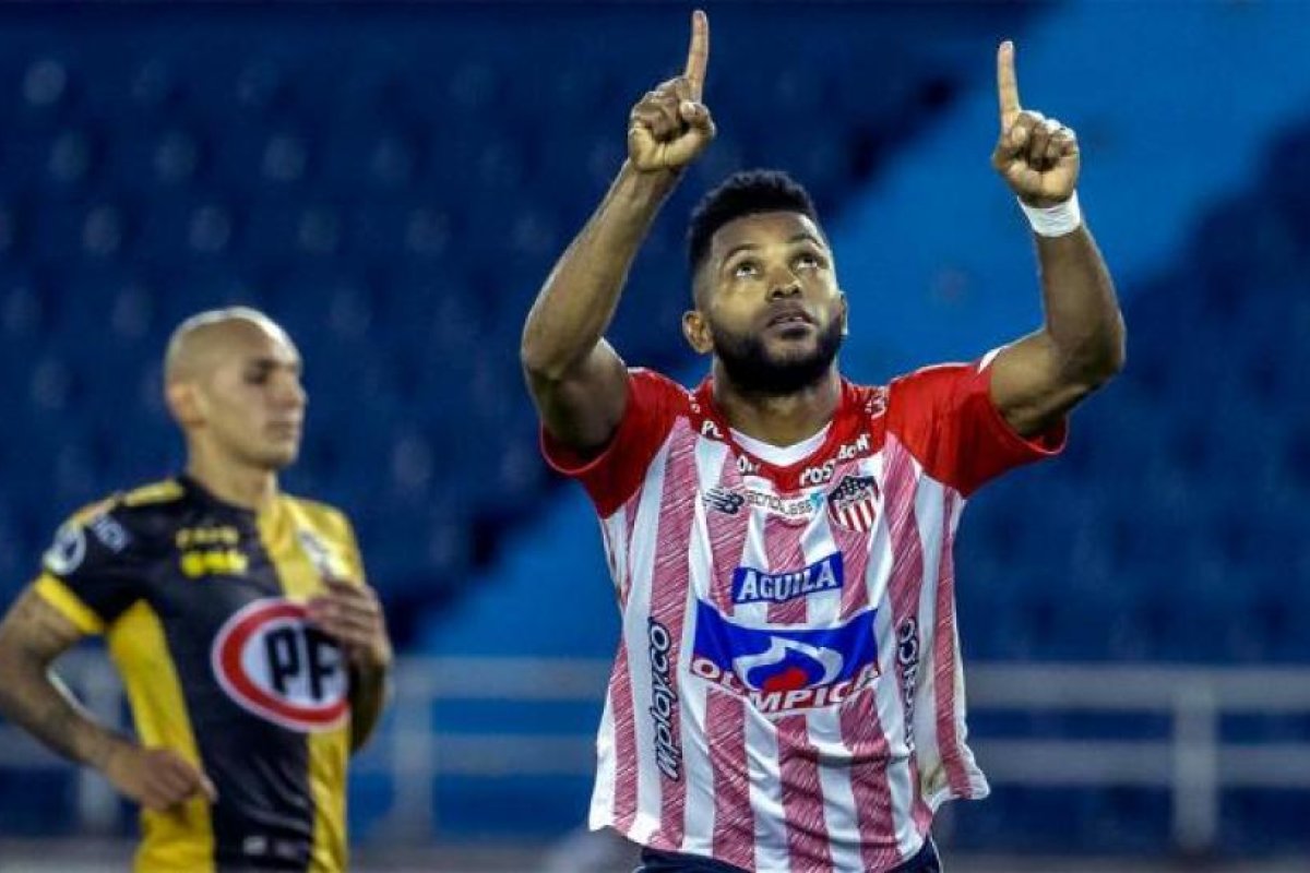 Palmeiras se refuerza de cara al duelo con River por la Copa Libertadores
