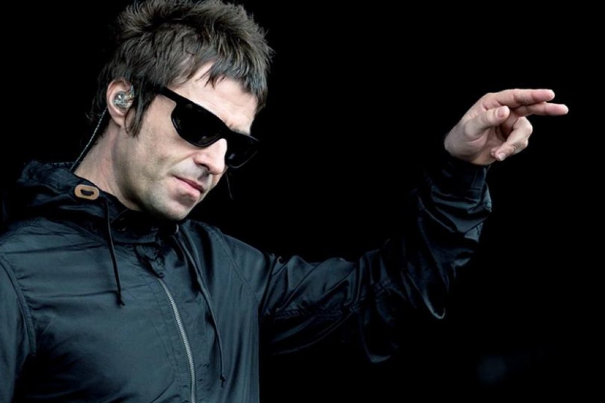 Liam Gallagher le insiste a su hermano Noel por la vuelta de Oasis