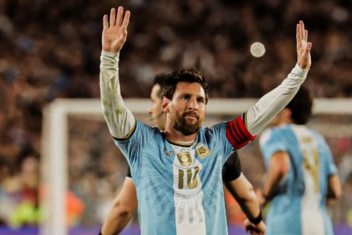 Lionel Messi se despide de la Selección Argentina con brillante actuación