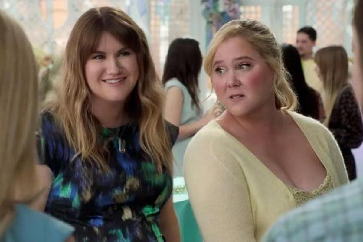 La exitosa comedia "Algo embarazada" de Amy Schumer en Netflix