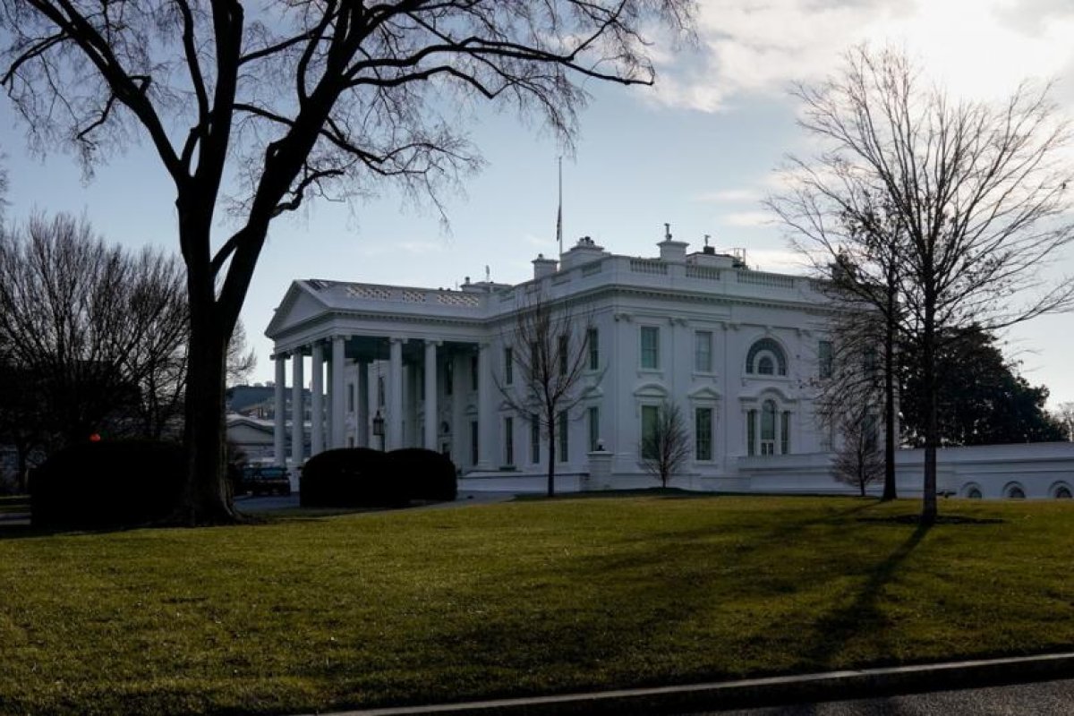 La Casa Blanca anuncia que Washington preparó "fondos de reserva" para Ucrania en caso de que se agrave la situación en su frontera con Rusia