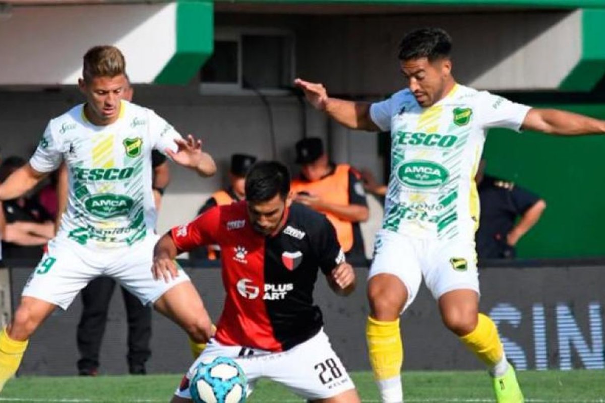 Defensa y Justicia se presenta ante Colón de Santa Fe bajo la mirada de Central Córdoba