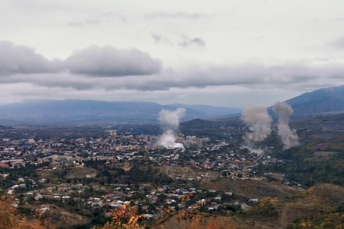 Armenia y Azerbaiyán acuerdan un alto de fuego tras 12 días de hostilidades en Nagorno Karabaj